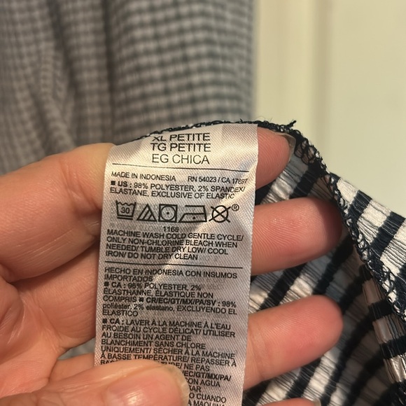 Old Navy Blue and White Gingham Smocked Midi Dress Size XL Petite - Picture 6 of 7